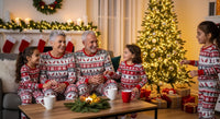 Les pyjamas de Noël les plus adorés des grands-parents